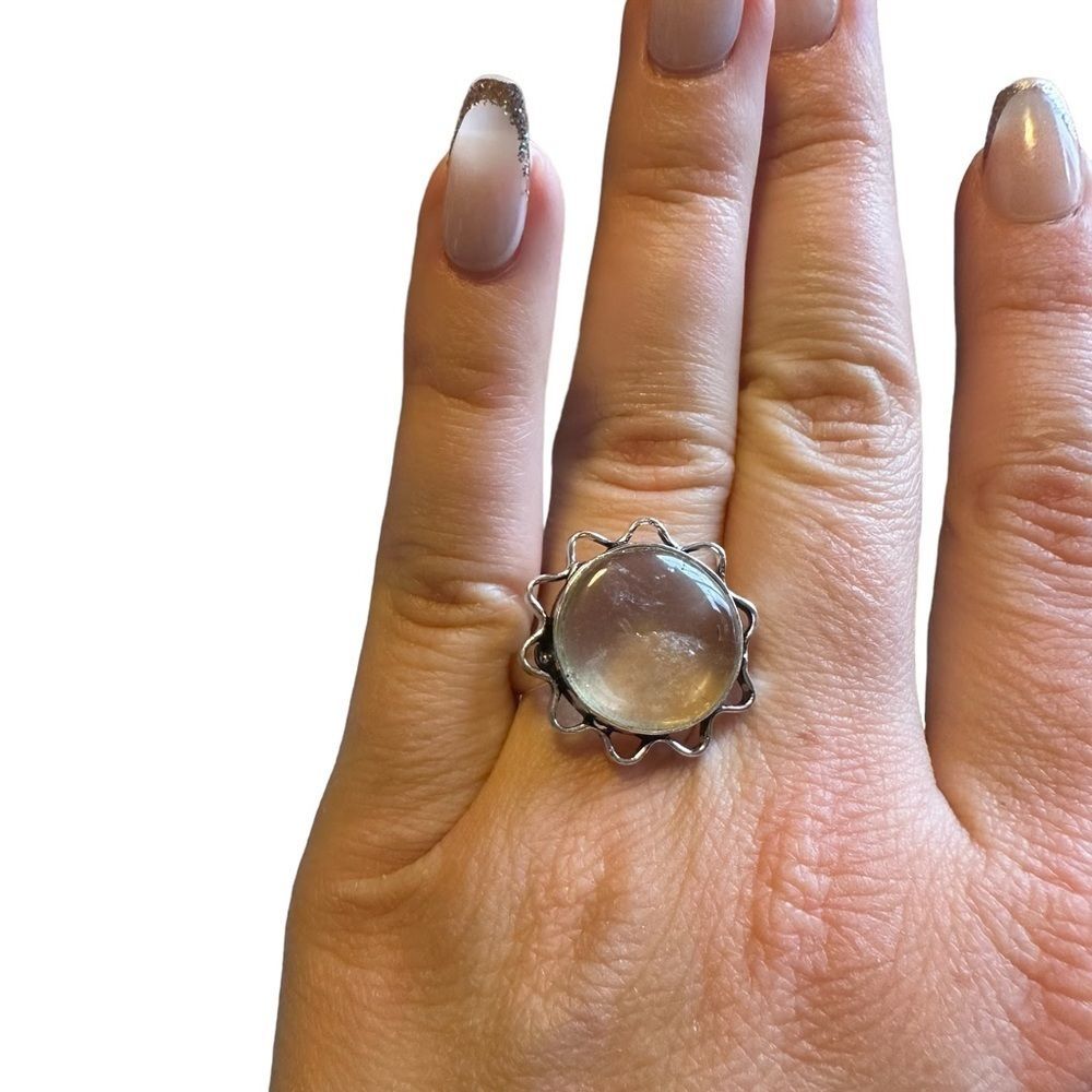 Clear quartz gemstone ring with sun sterling setting Size 9 - Picture 7 of 8